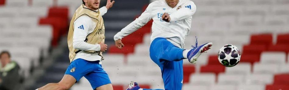 世体：皇马在光明球场进行训练，姆巴佩确认身体状态可以首发