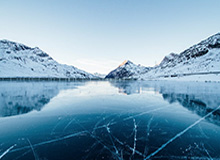 马尔卡宁33+7弗拉格26+10 爵士险胜独行侠结束五连败